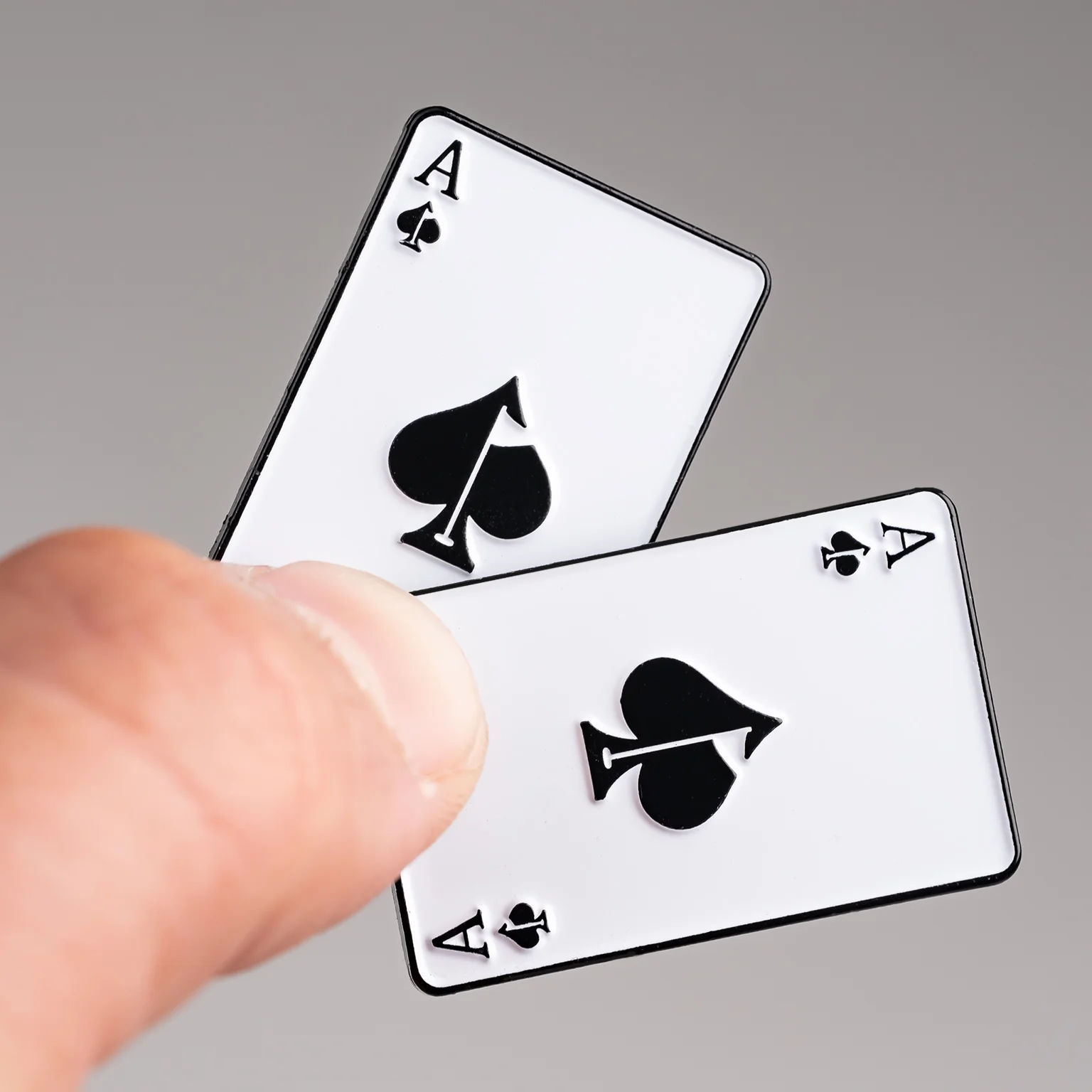 Ace of Spades Ball Marker - Image 6