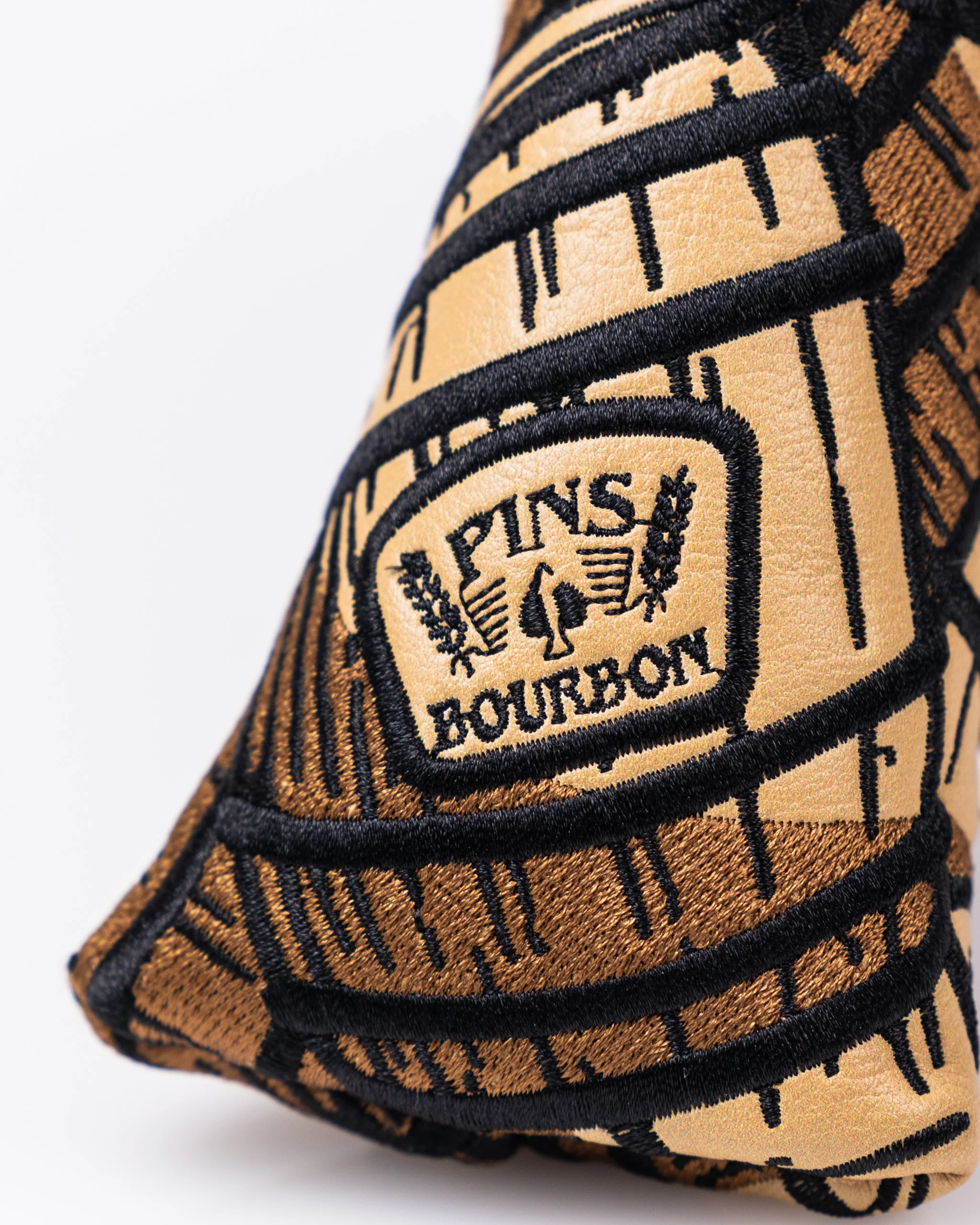 Bourbon Barrel Blade Putter Cover - Image 10