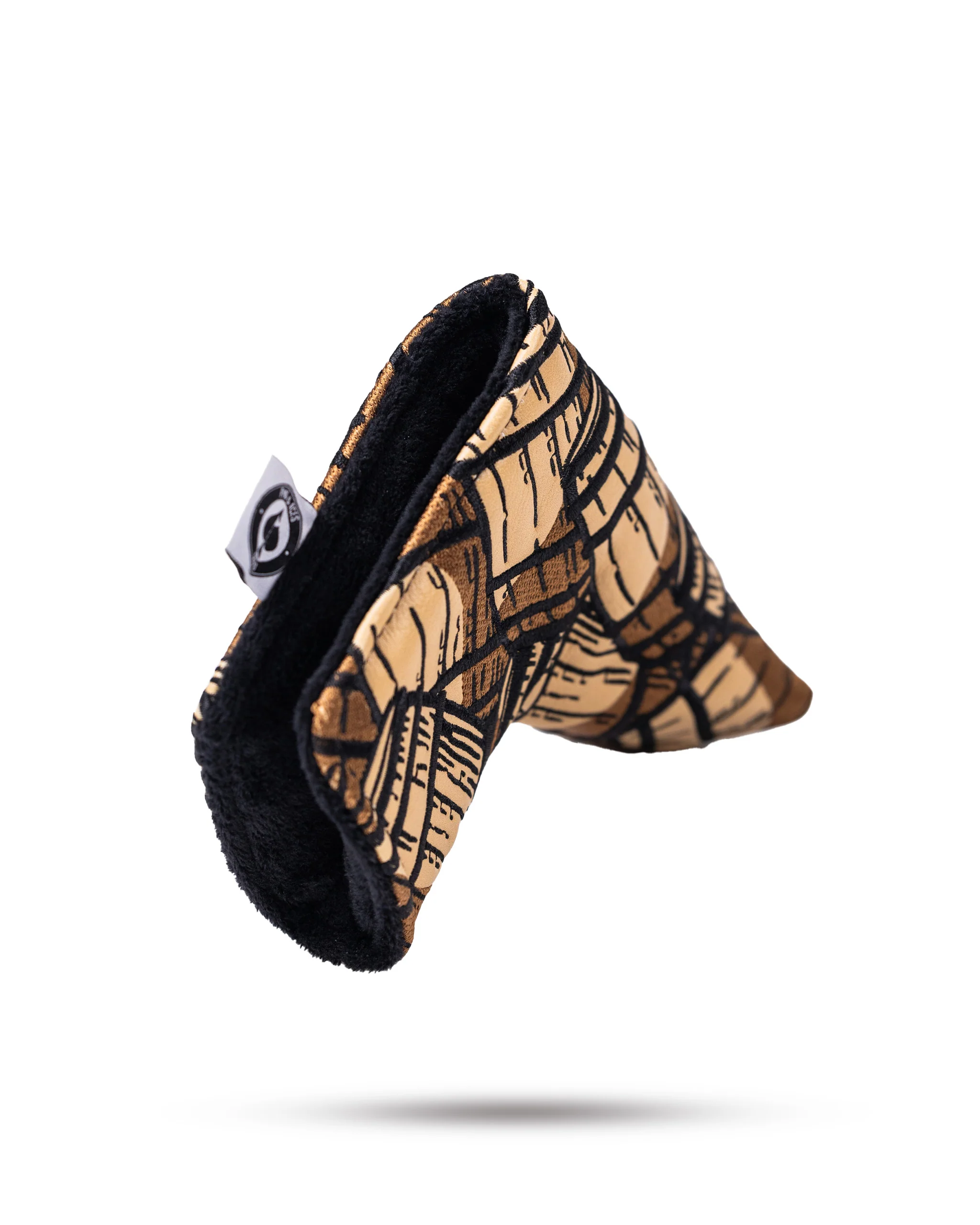 Bourbon Barrel Blade Putter Cover - Image 3