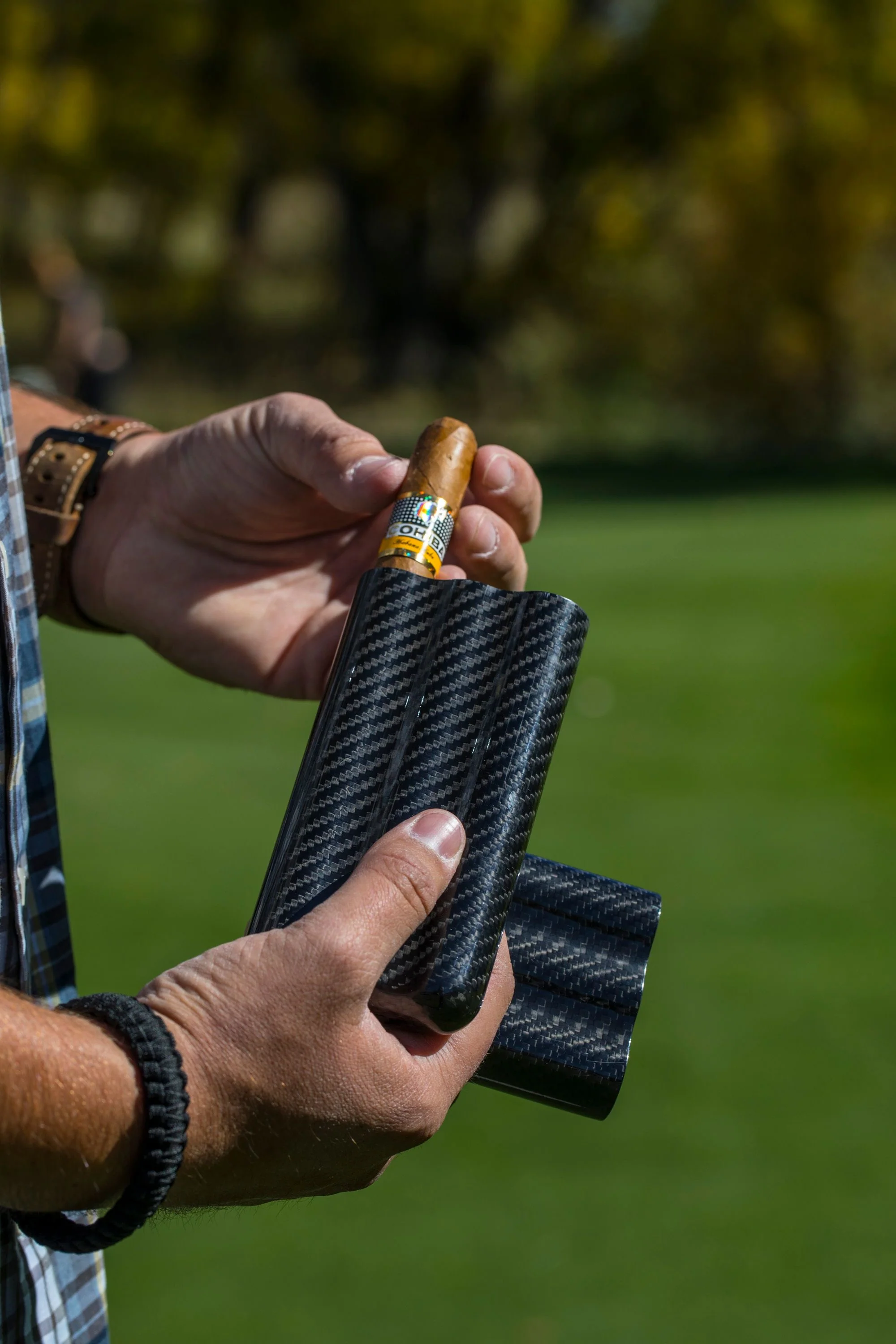 Carbon Fiber Cigar Case - 3 Slot Jamestown - Image 4