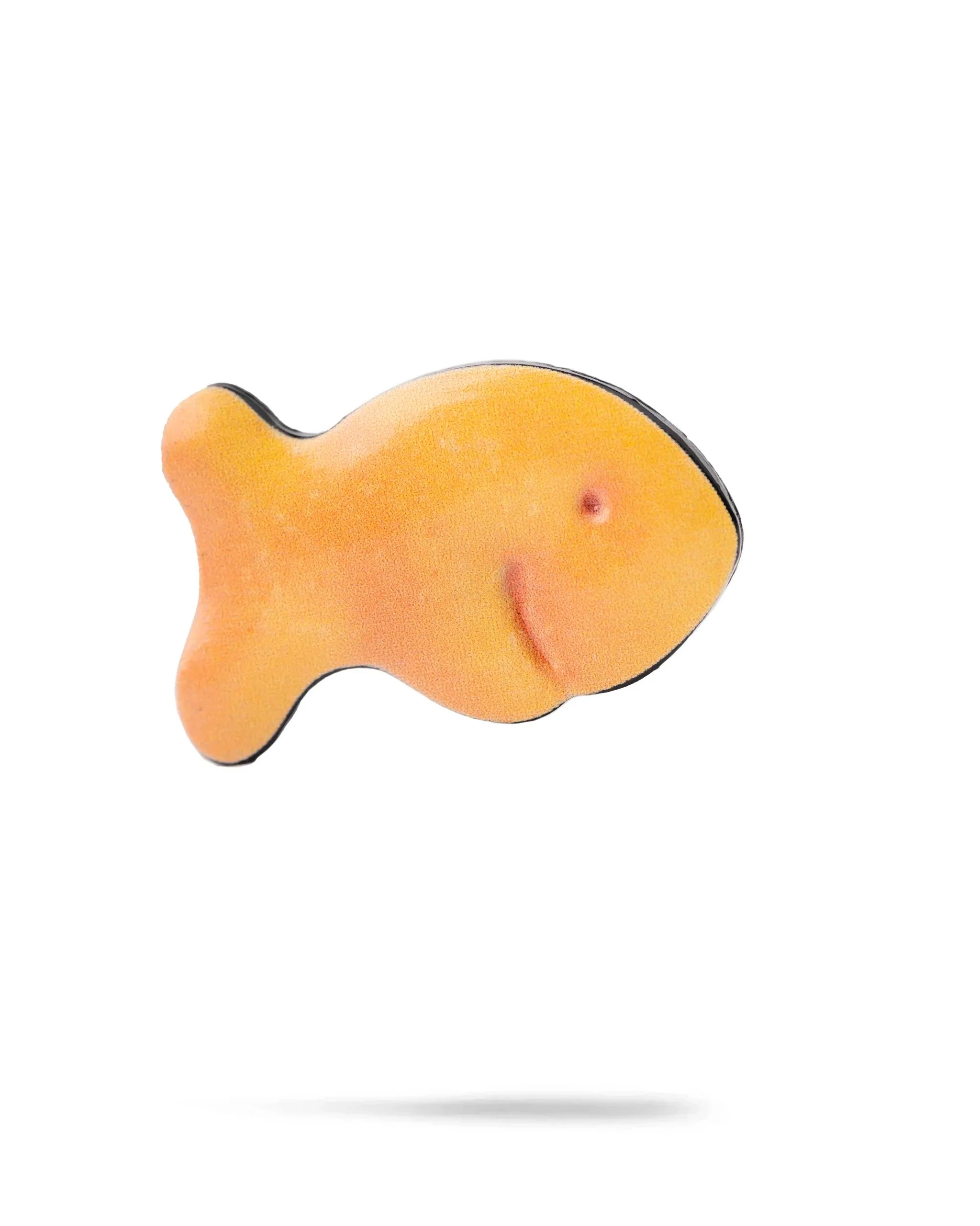 Fish Cracker Ball Marker - Image 2