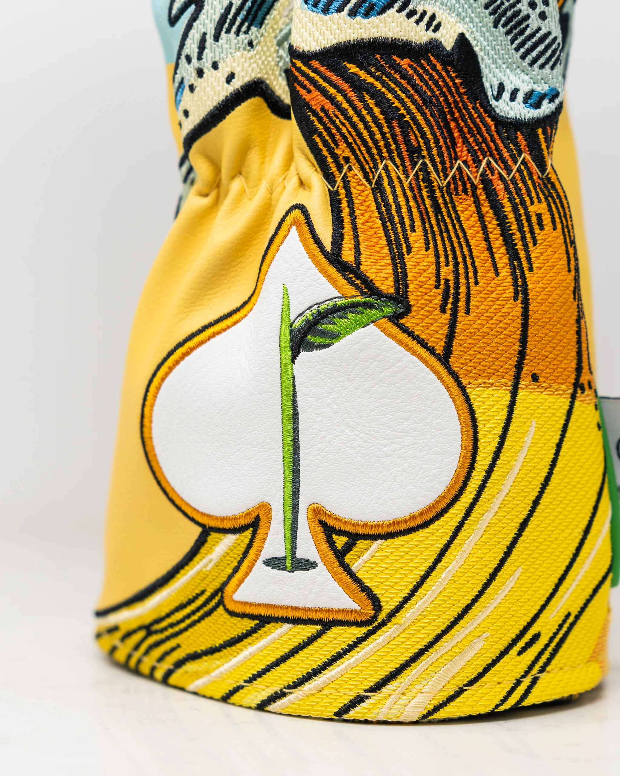 Mimosa - Driver Cover - Image 9