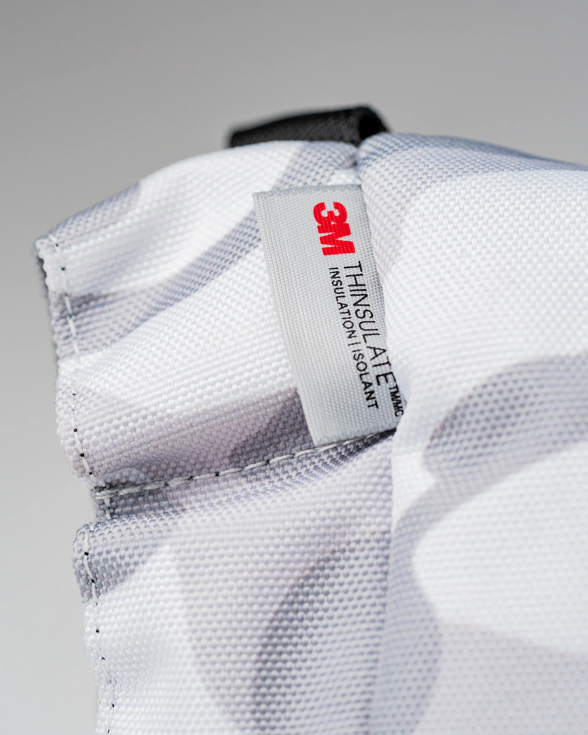 Pins and Aces X G-Tech Electric Hand Warmer - Image 4