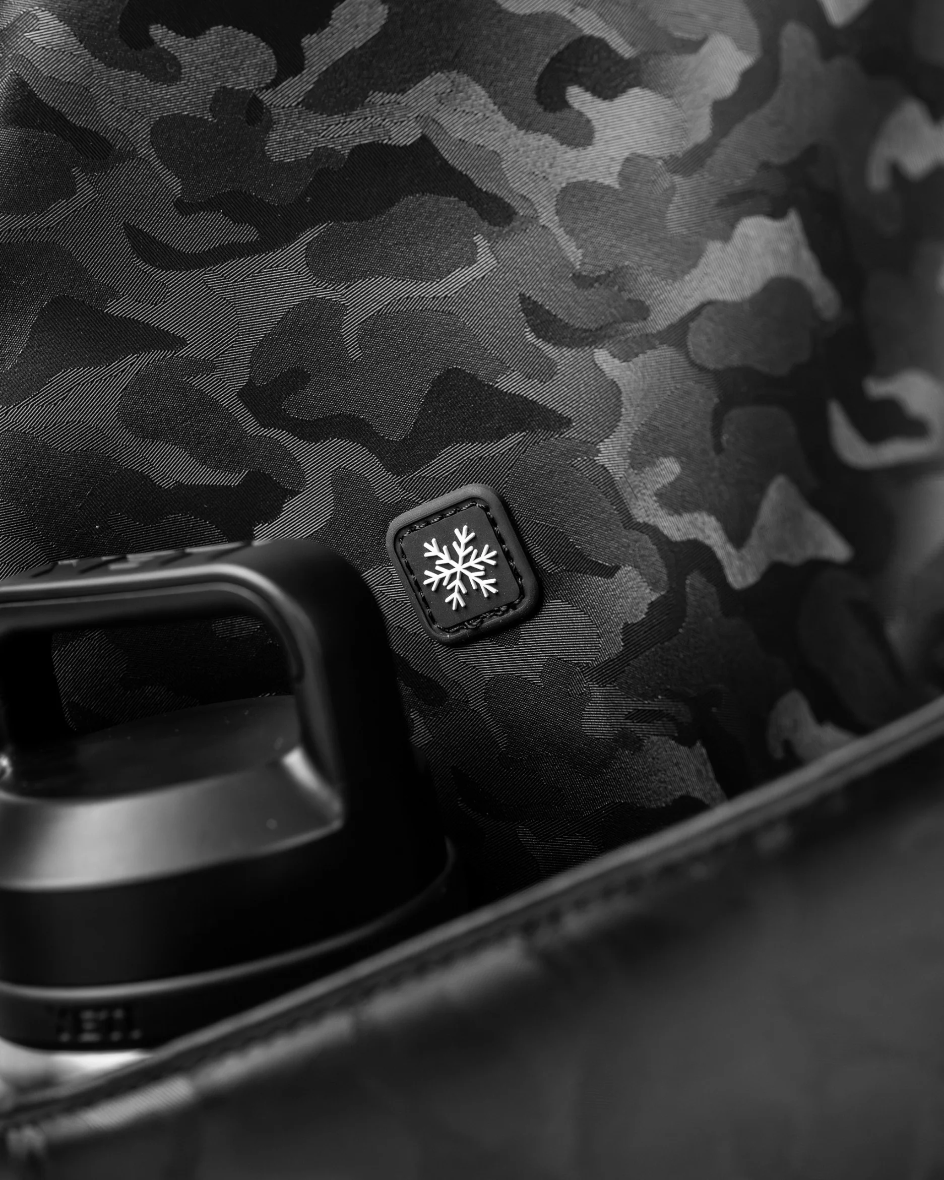 Player Preferred™ Golf Bag - Black Camo - Image 15