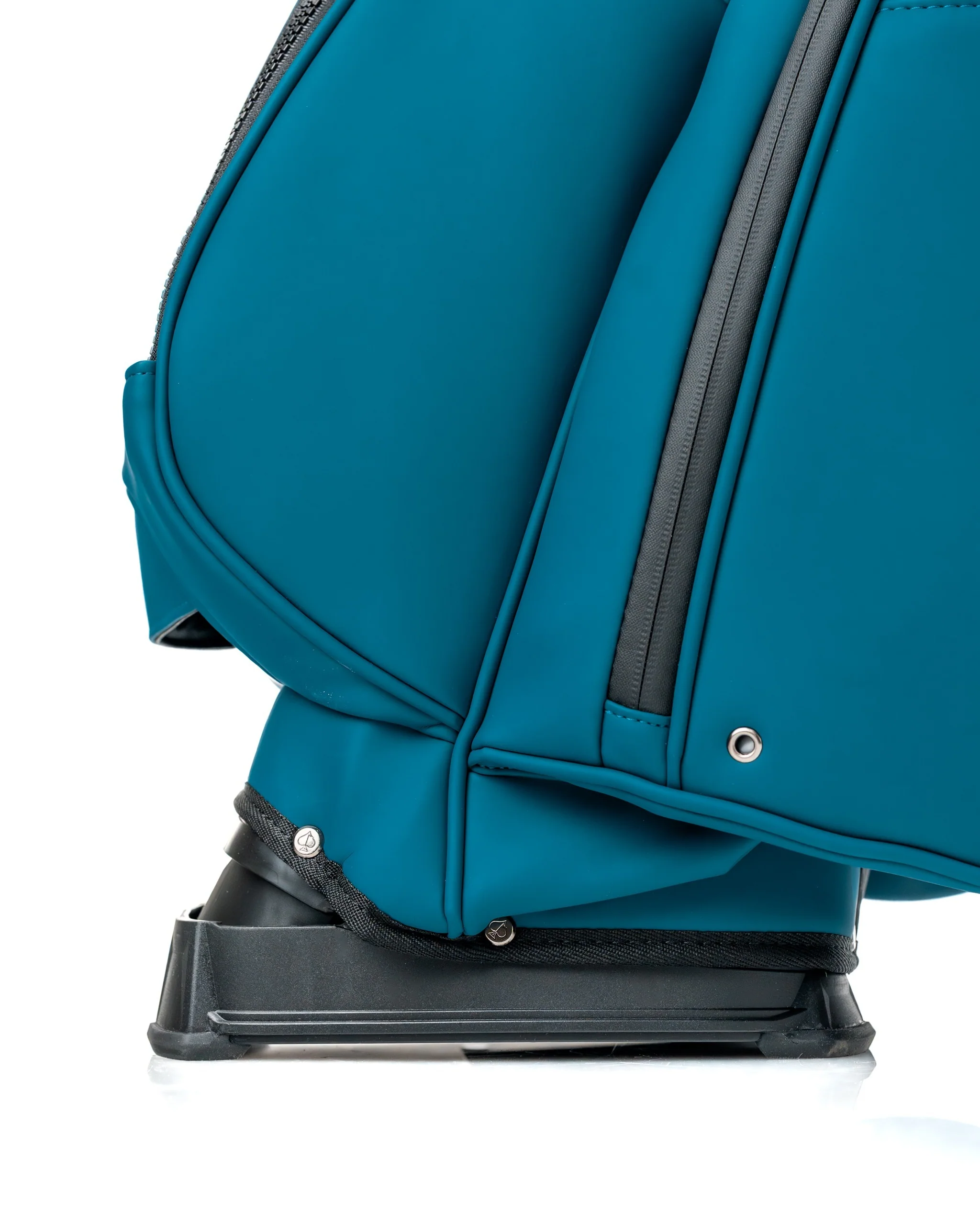 Player Preferred™ Golf Bag - Sea Strike - Image 16