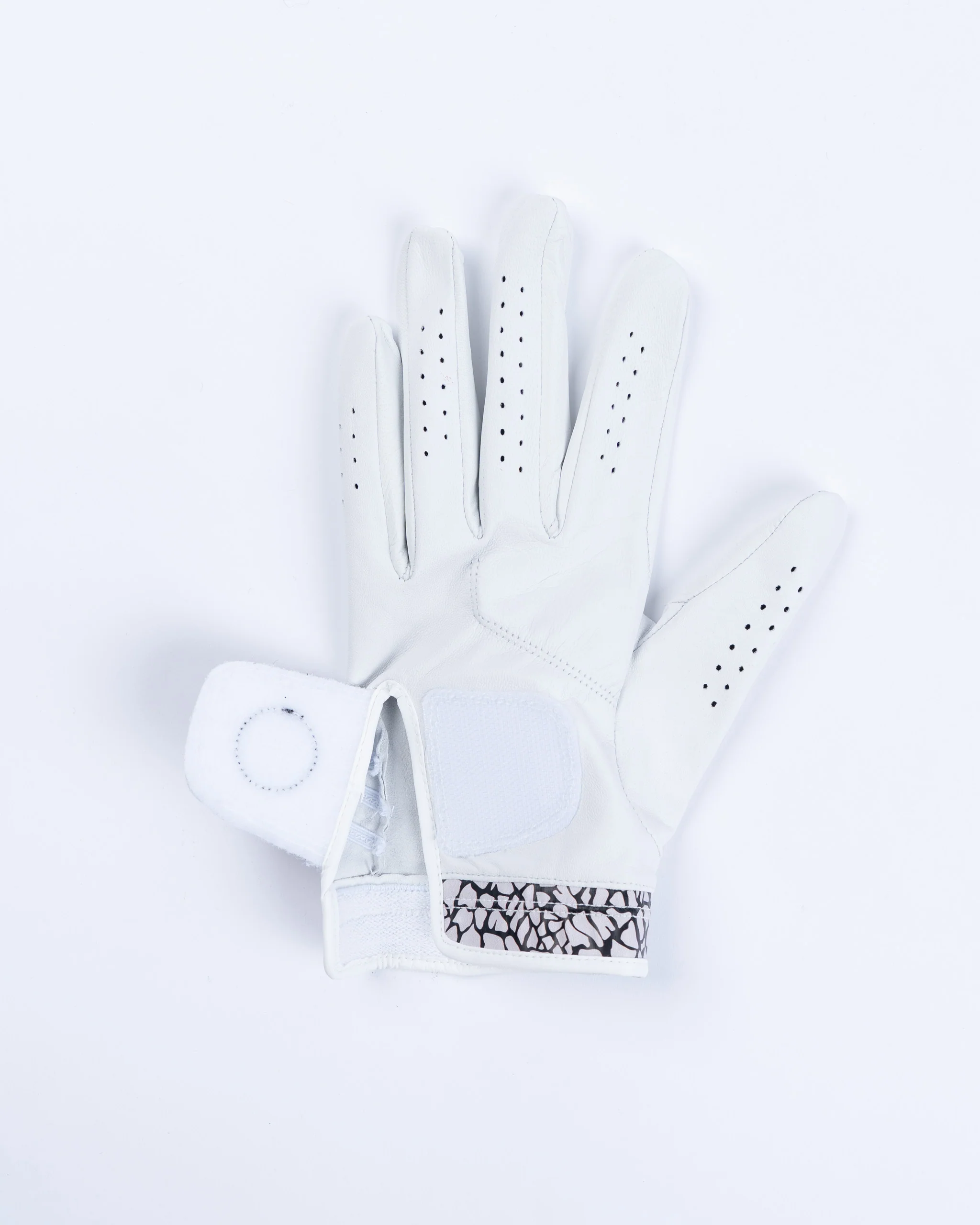 Premium Tour Glove - Elephant Print - Image 3