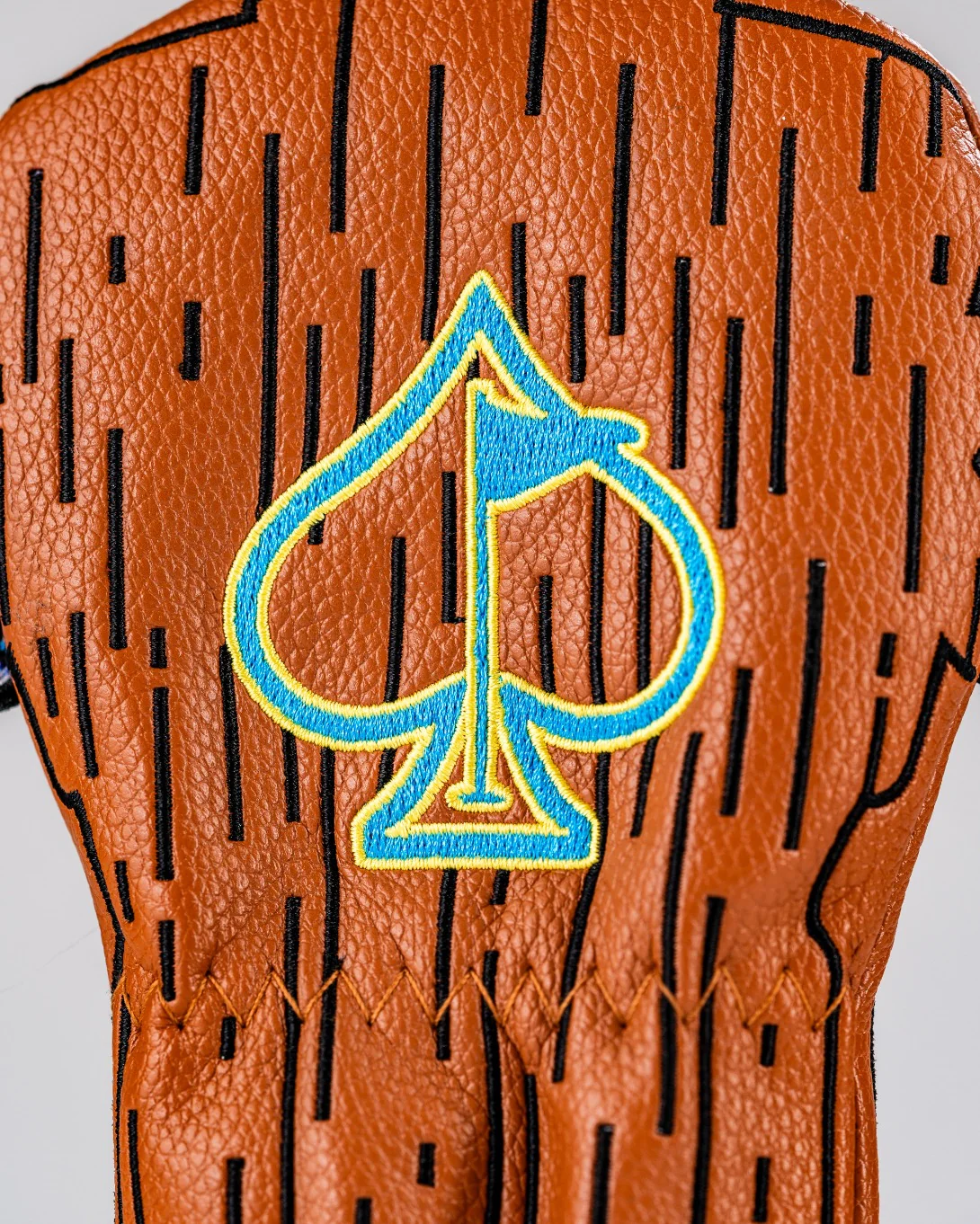 Tiki - Hybrid Cover - Image 8
