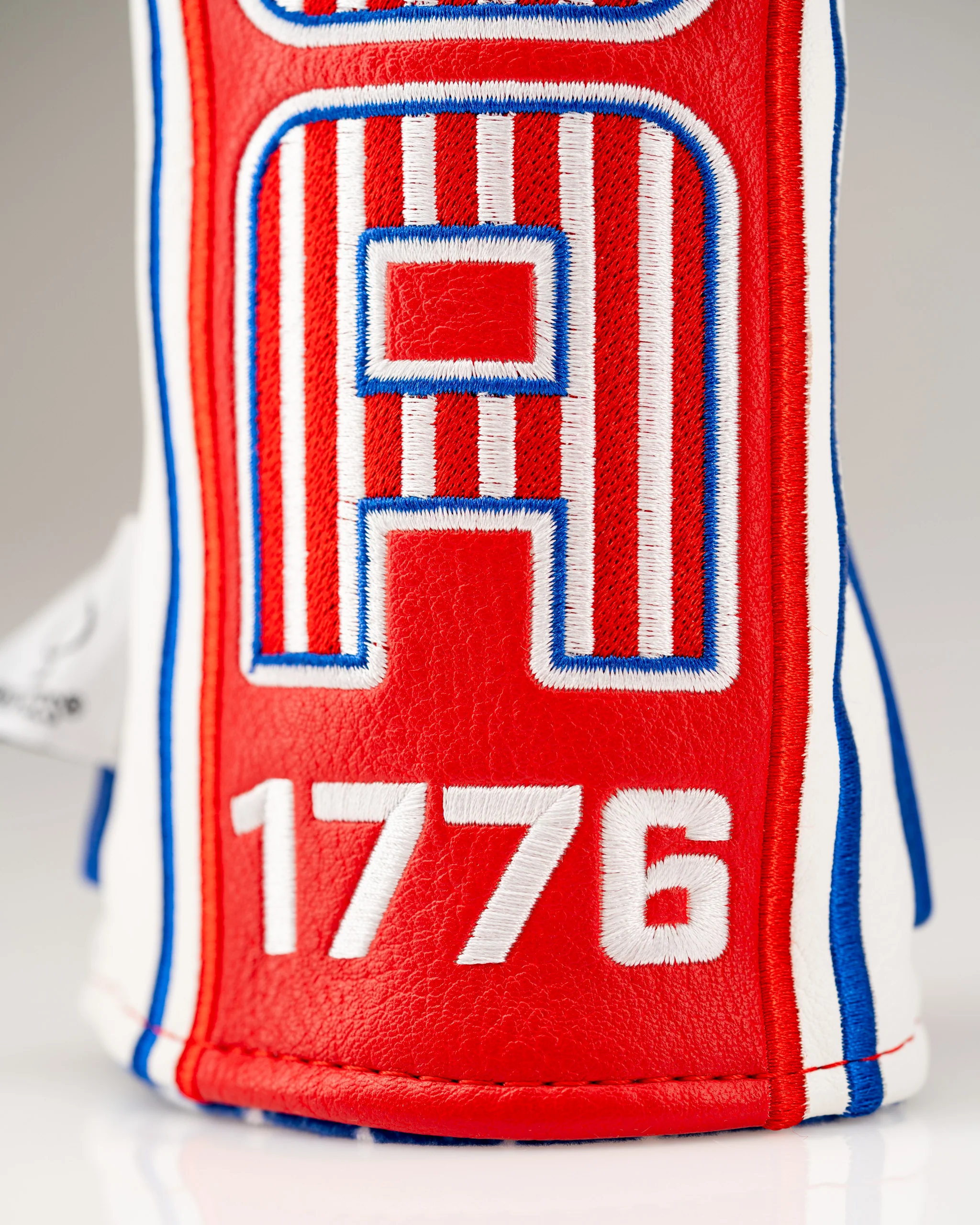 USA Tribute 2.0 - Hybrid Cover - Image 9