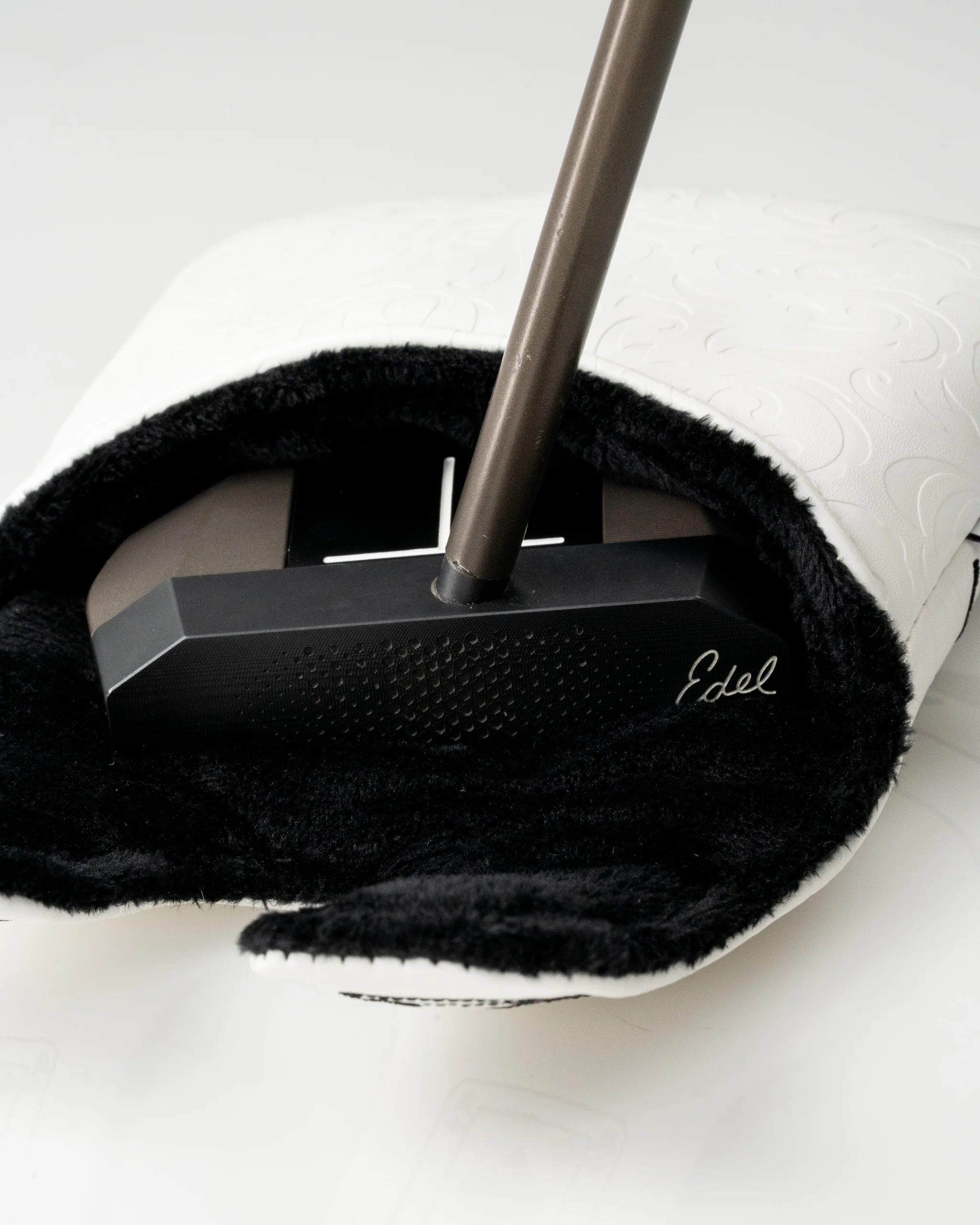 White Out Ace of Spades - Center Shaft Mallet Putter Cover - Image 7