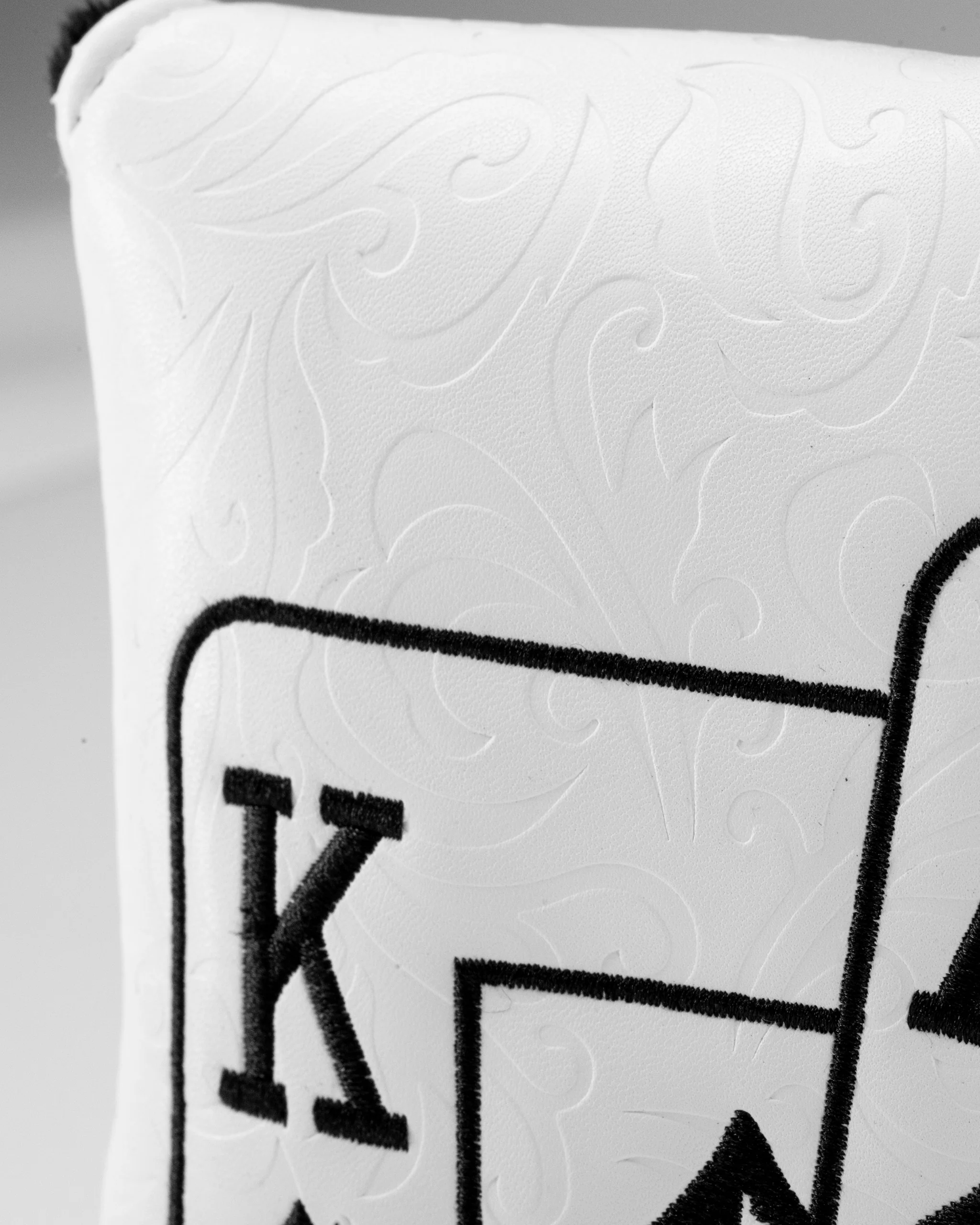 White Out Ace of Spades - Center Shaft Mallet Putter Cover - Image 9