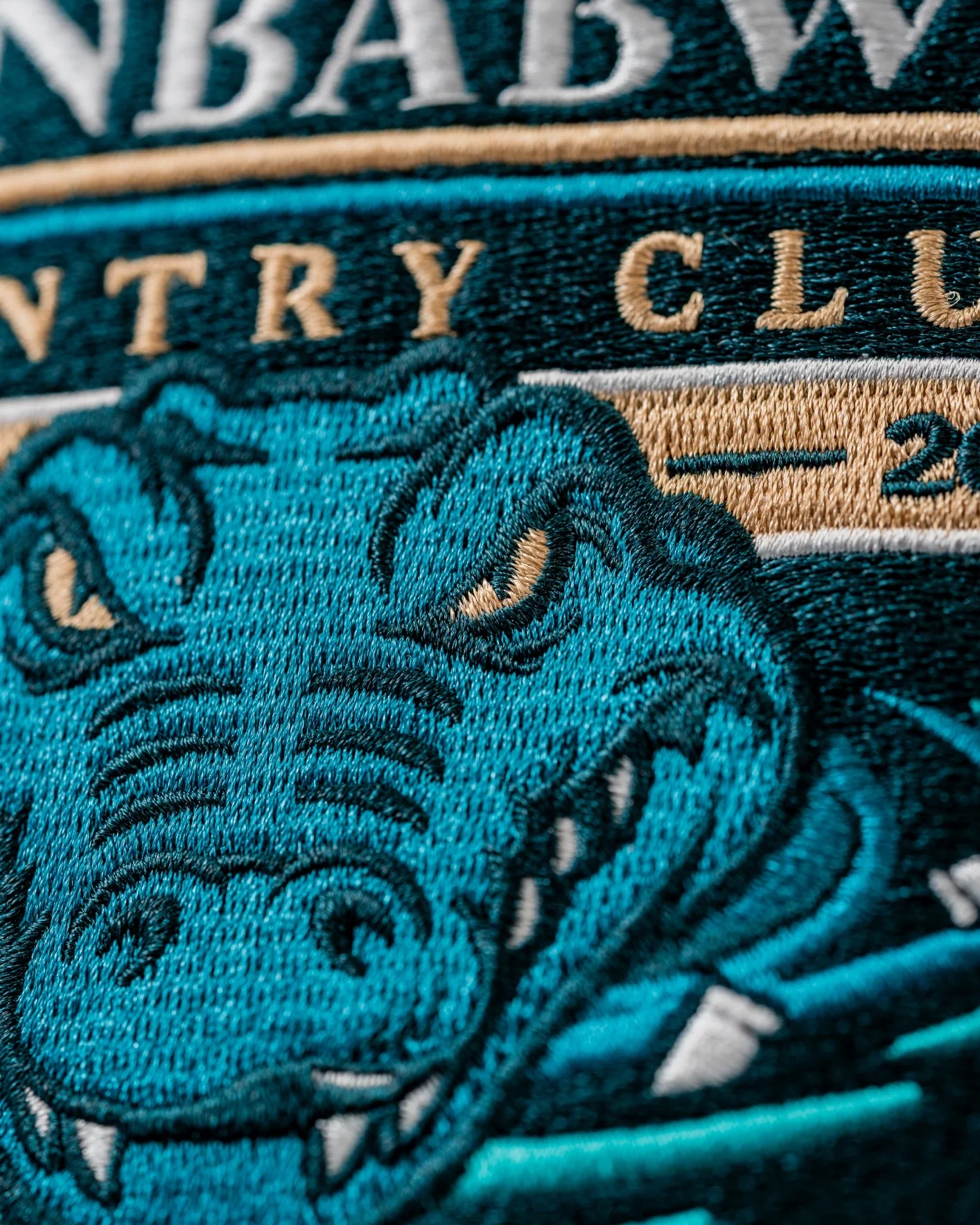 Zynbabwe Country Club Gator - Driver Cover - Image 10
